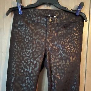 Leopard print skinny jeans